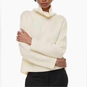 Jara Cashmere Aritizia Wilfred